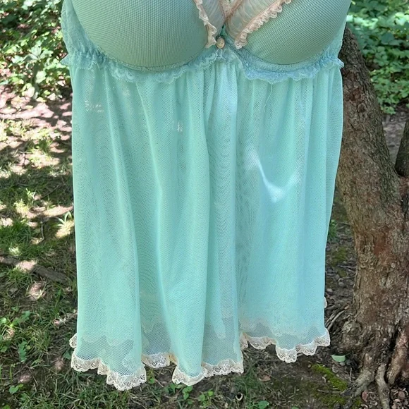 Elegant Lace Trim Babydoll Lingerie in Light Blue - Picture 6 of 12